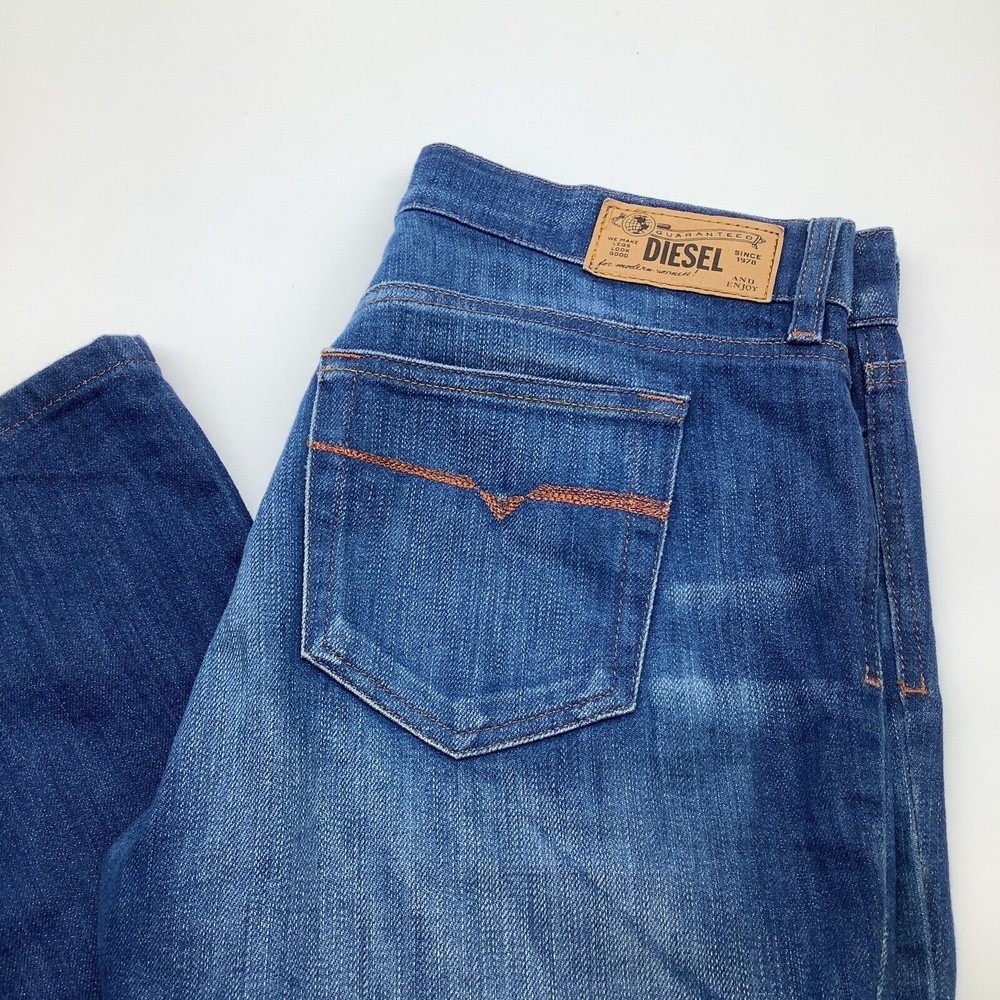 Diesel Industry Bootzee Regular Slim Bootcut Jeans Size 28 x 30 (Actual 30 x 32)